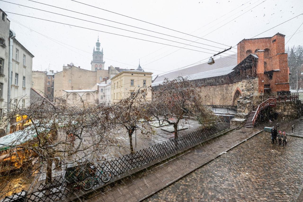 3 Room Apartments , Rohatyntsyv Street Lviv Exterior photo